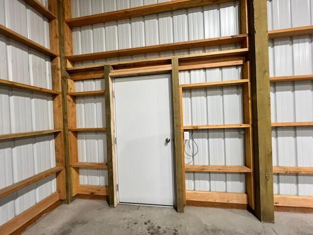 17128 Jacinto Road Bend, OR 97707 - Photo 8 of 15 Back door