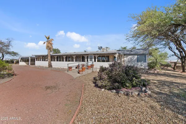 $400,000 | 25346 West Patton Road, Wittmann, AZ 85361