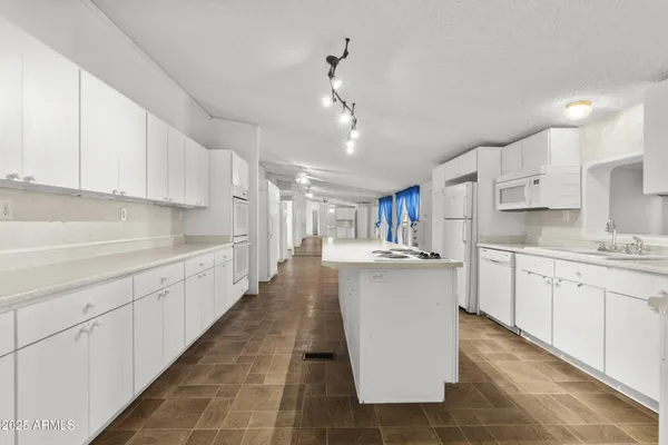 $400,000 | 25346 West Patton Road, Wittmann, AZ 85361