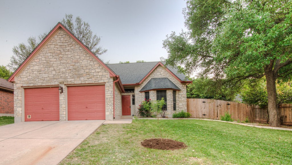 729 Shade Tree Drive Austin, TX 78748 - Photo 1 of 30