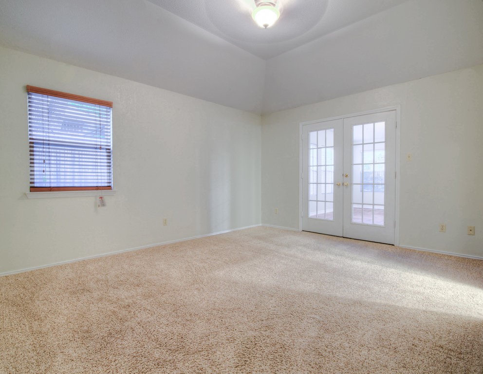 729 Shade Tree Drive Austin, TX 78748 - Photo 16 of 30