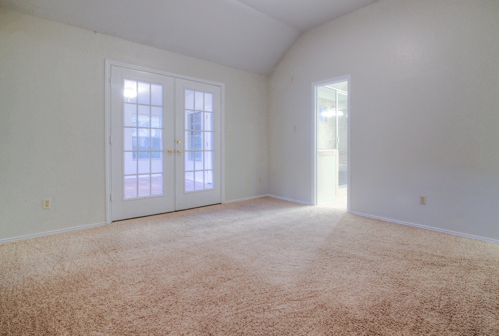 729 Shade Tree Drive Austin, TX 78748 - Photo 17 of 30