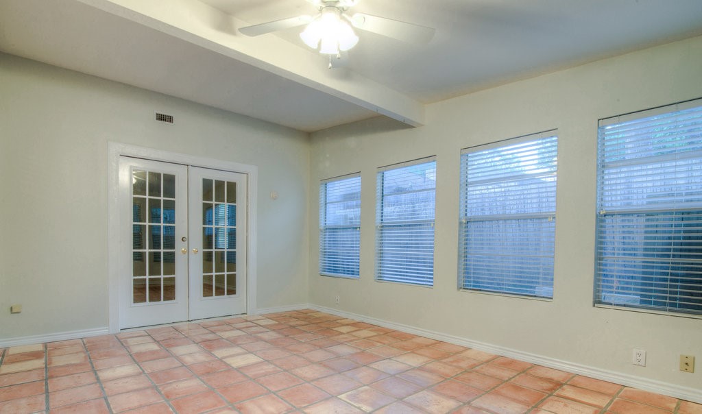 729 Shade Tree Drive Austin, TX 78748 - Photo 20 of 30