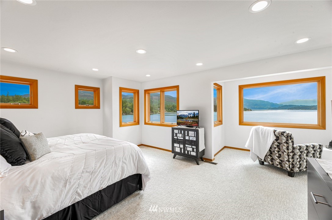2319 North Shore Road Bellingham, WA 98226 - Photo 14 of 40 Gallery Image 14