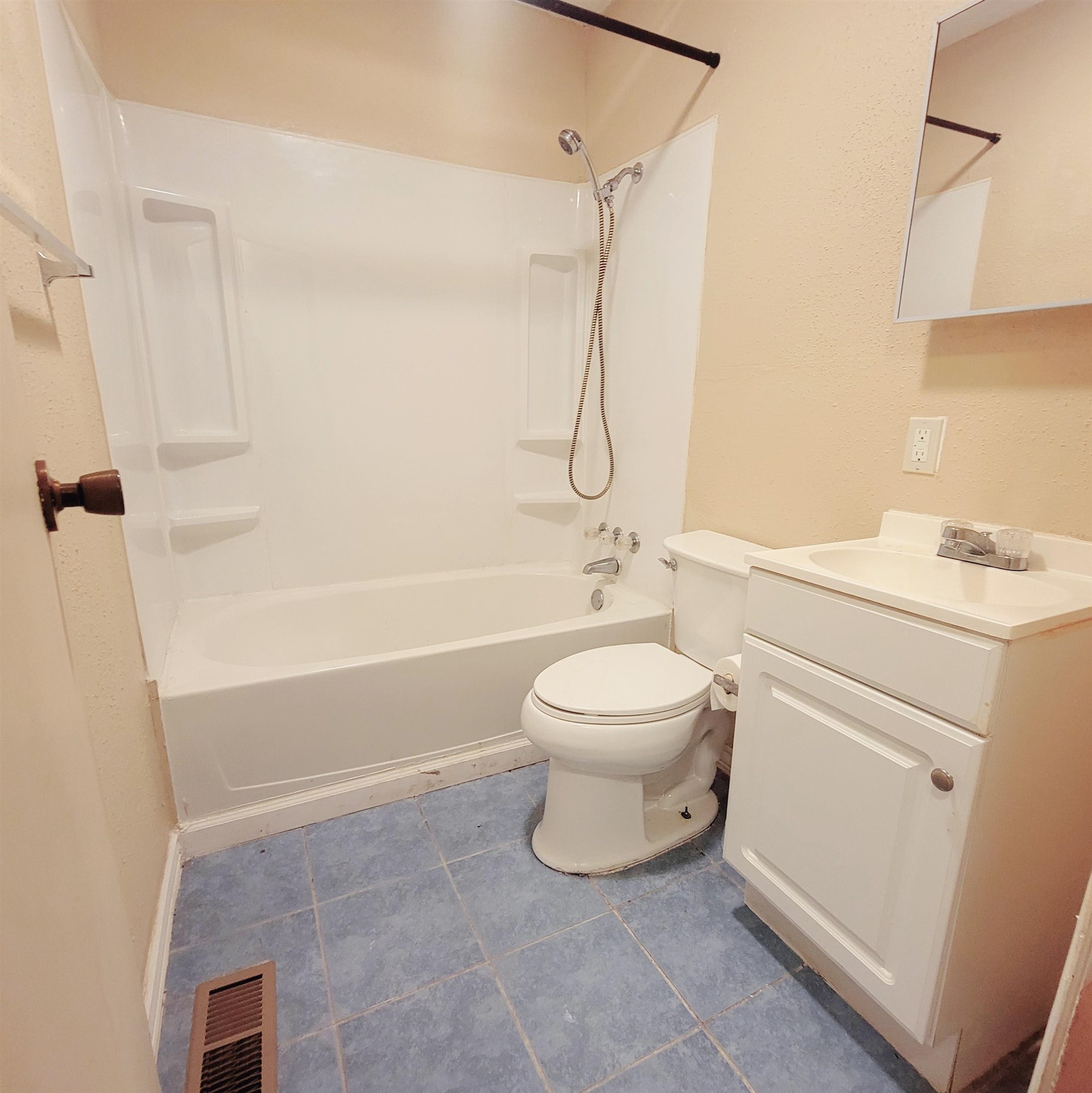 634 Carroll Road Latta, SC 29565 - Photo 9 of 22 Gallery Image 9
