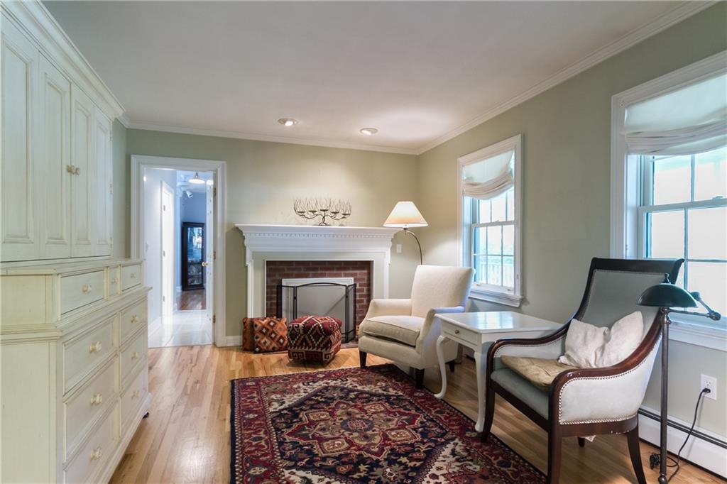 117 Sea Road Kennebunk, ME 04043 - Photo 9 of 34 Photo