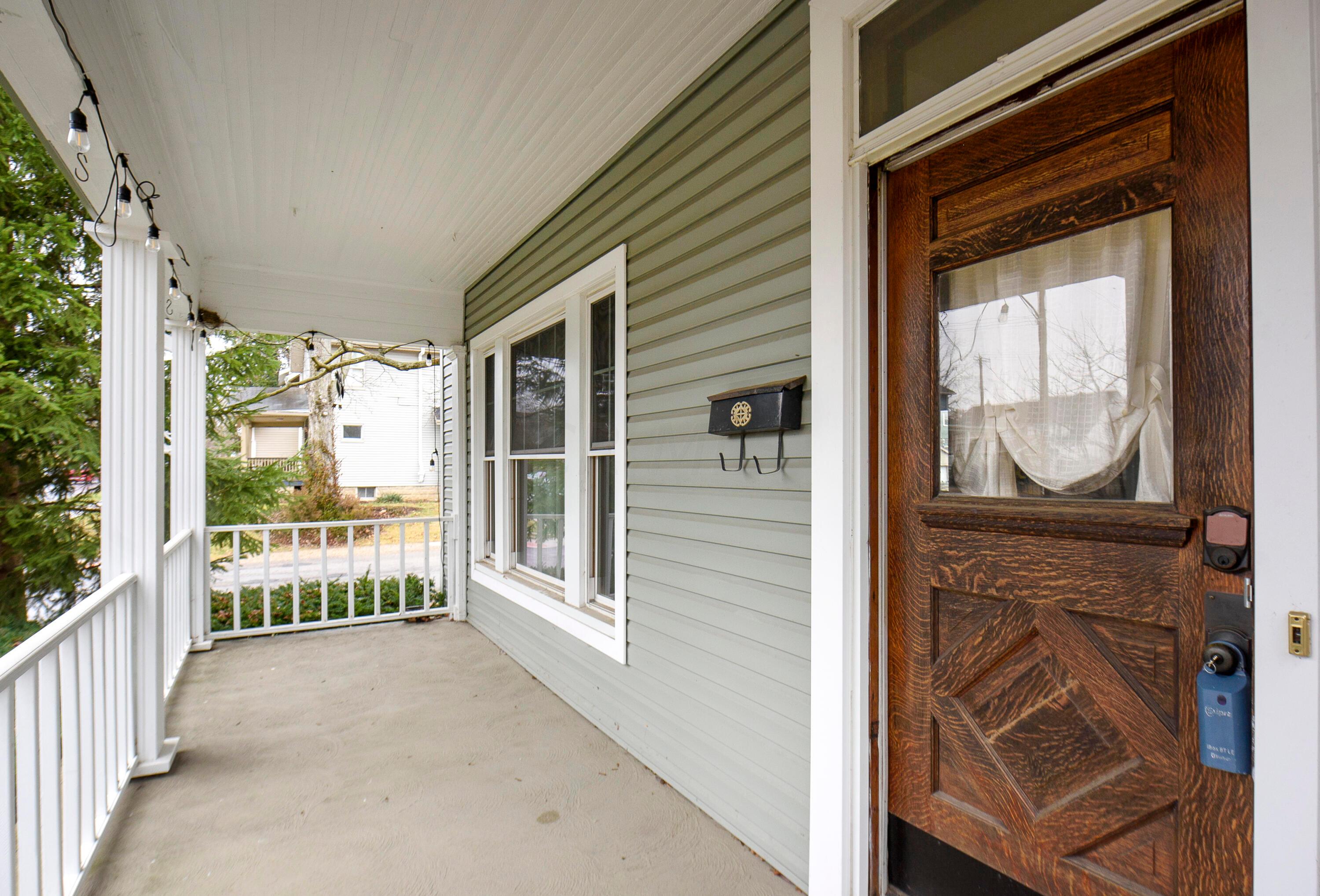 53 Crestview Road Columbus, OH 43202 - Photo 3 of 45 47