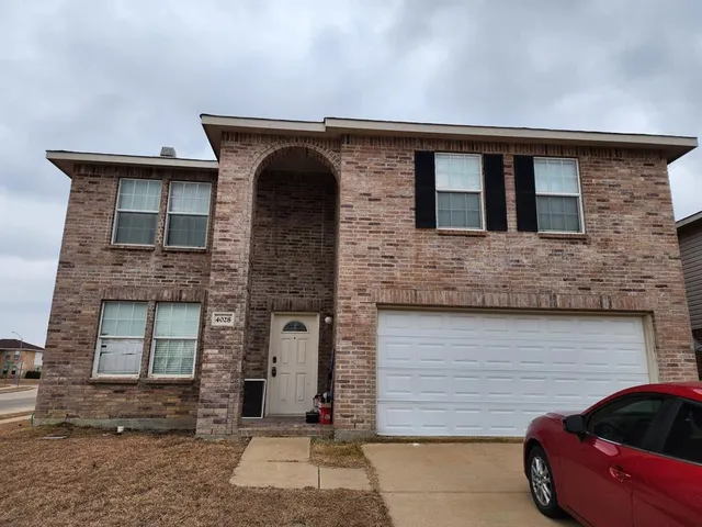 $2,045 | 4028 Thoroughbred Trail, Fort Worth, TX 76123