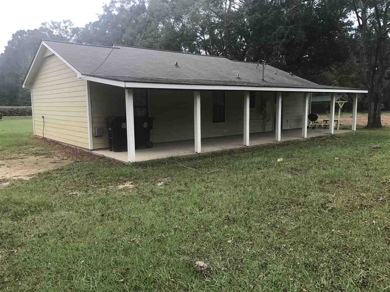 18799 Kendrick Road Robertsdale, AL 36567 - Photo 2 of 11