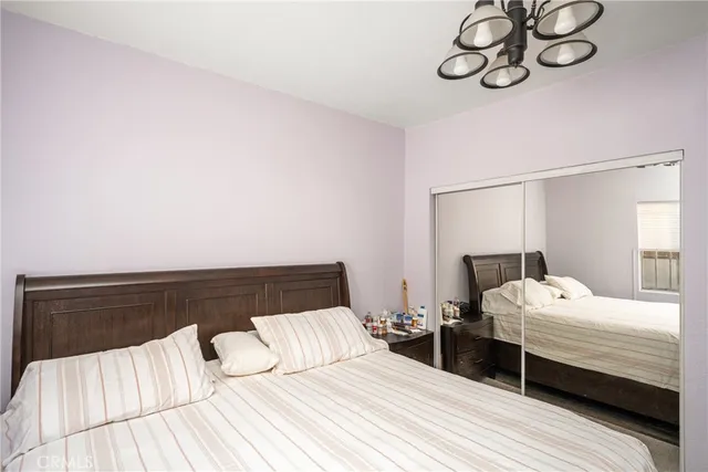 $849,999 | 1912 East 10th Street, Long Beach, CA 90813