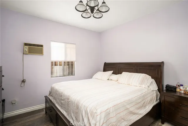 $849,999 | 1912 East 10th Street, Long Beach, CA 90813