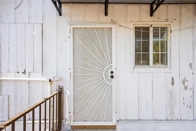 $849,999 | 1912 East 10th Street, Long Beach, CA 90813