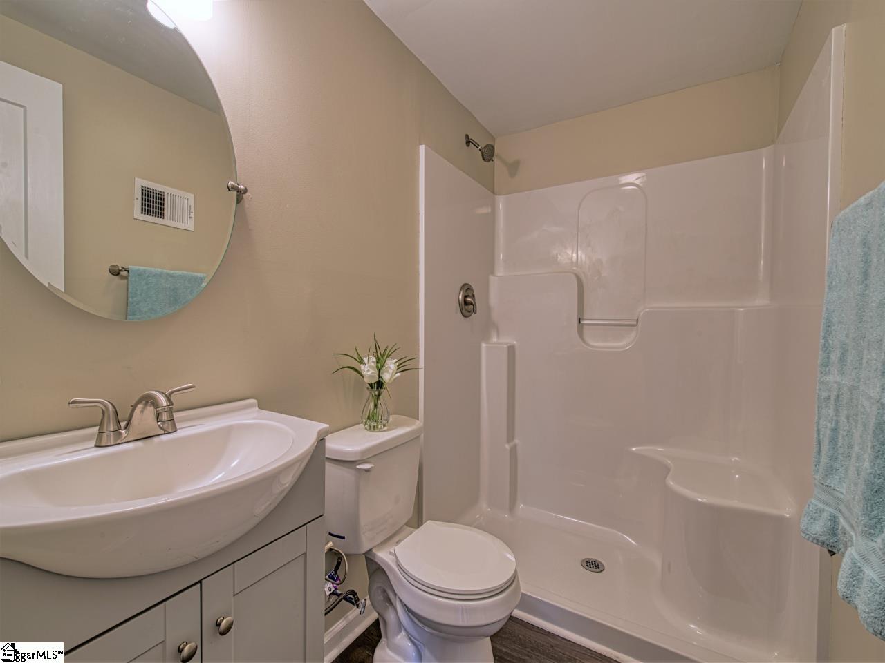 409 Farnsworth Road Spartanburg, SC 29301 - Photo 23 of 32 Gallery Image 23