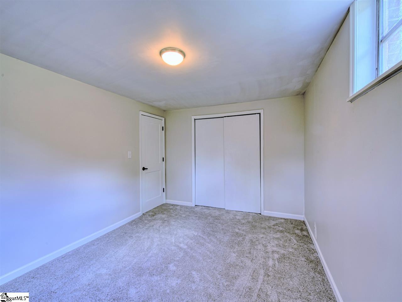 409 Farnsworth Road Spartanburg, SC 29301 - Photo 24 of 32 Gallery Image 24