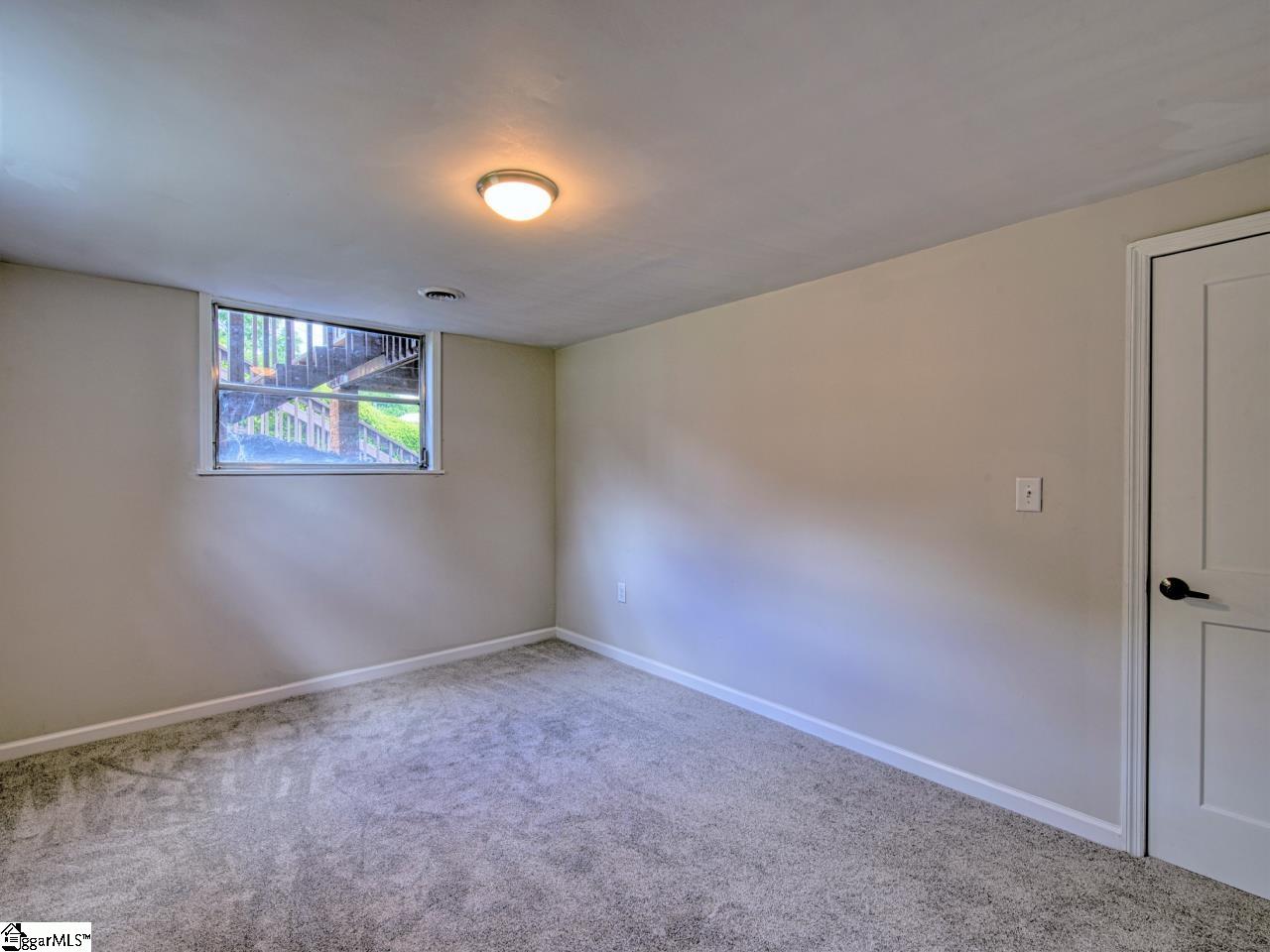 409 Farnsworth Road Spartanburg, SC 29301 - Photo 25 of 32 Gallery Image 25