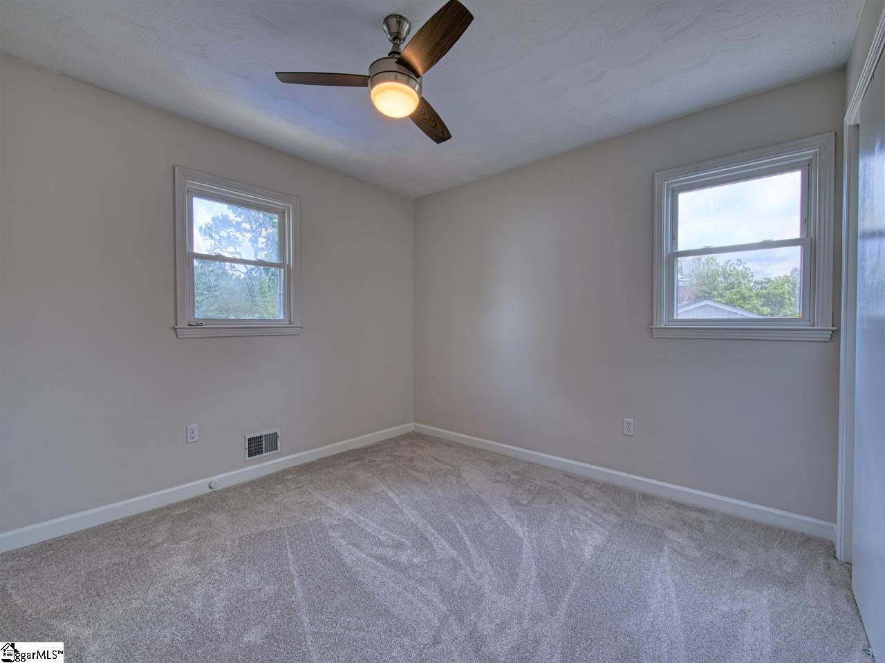 409 Farnsworth Road Spartanburg, SC 29301 - Photo 27 of 32 Gallery Image 27