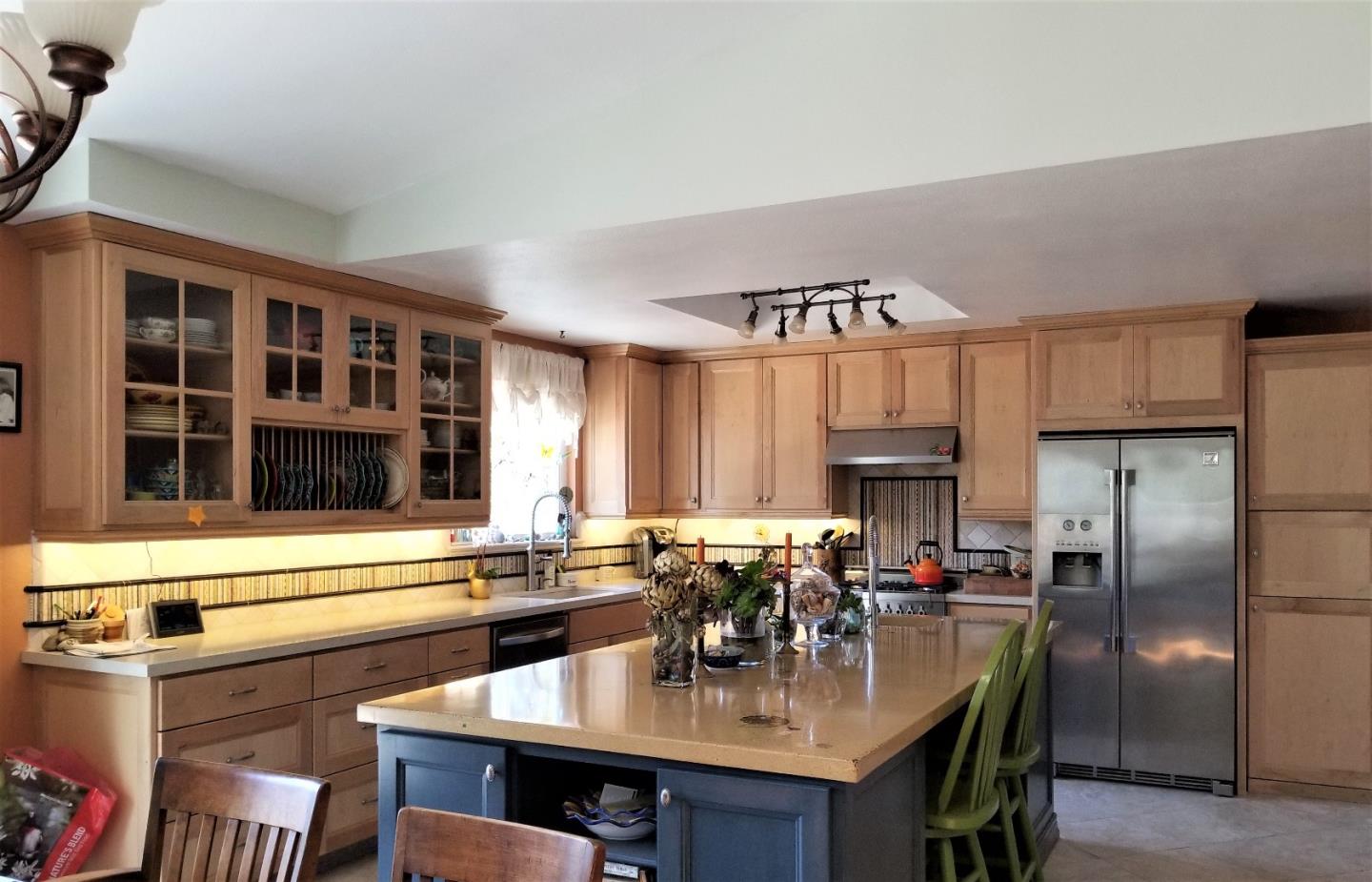 1184 Via Del Sol Road Salinas, CA 93907 - Photo 3 of 9 Gallery Image 3