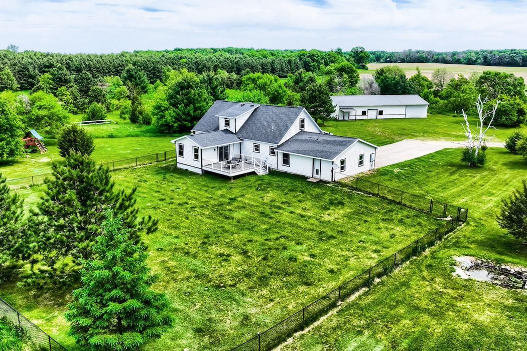 706 County Rd H New Richmond, WI 54017 - Photo 48 of 57