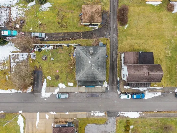 $80,000 | 106 East Clayton Street, New Castle, PA 16102