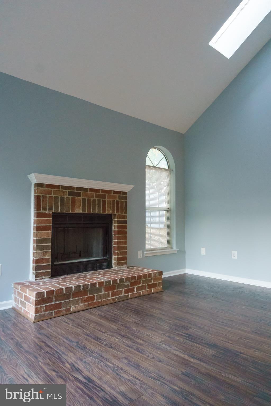 9564 Fort Foote Road Fort Washington, MD 20744 - Photo 14 of 30 Family Room