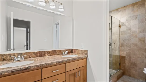 $649,500 | 7595 Charmant Drive, Unit 707, San Diego, CA 92122
