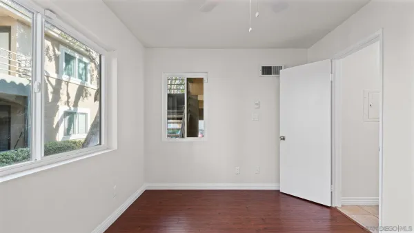 $649,500 | 7595 Charmant Drive, Unit 707, San Diego, CA 92122