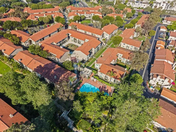 $649,500 | 7595 Charmant Drive, Unit 707, San Diego, CA 92122
