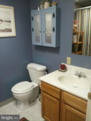 2102 Riding Crop Way Windsor Mill, MD 21244 - Photo 14 of 14 Bath