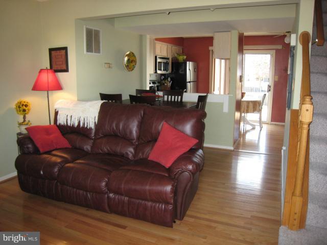 2102 Riding Crop Way Windsor Mill, MD 21244 - Photo 7 of 14 Living Room