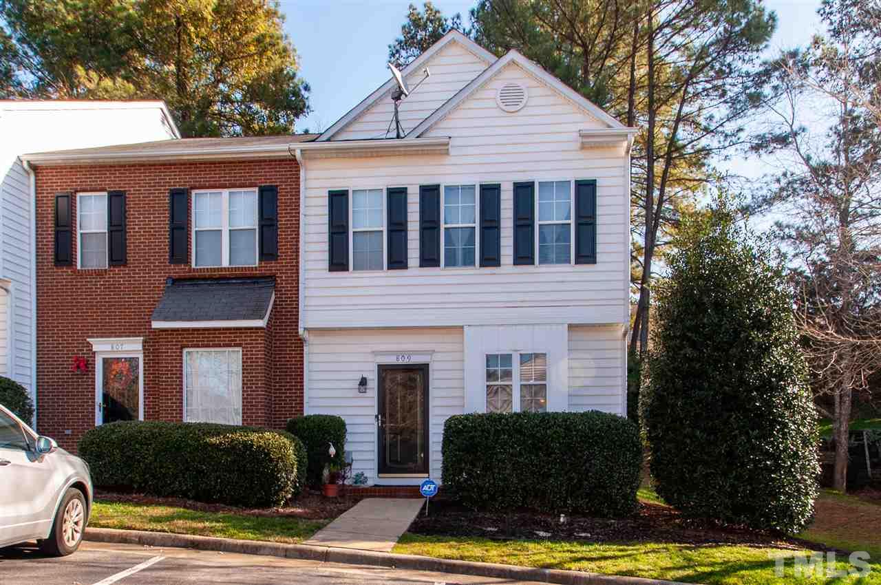 809 Genford Court Raleigh, NC 27609 - Photo 1 of 26 Gallery Image 1