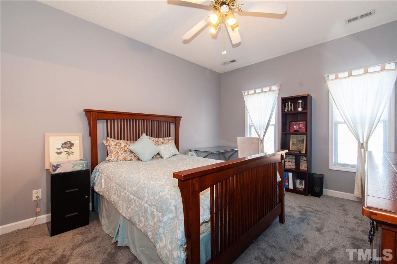 809 Genford Court Raleigh, NC 27609 - Photo 15 of 26 Gallery Image 15