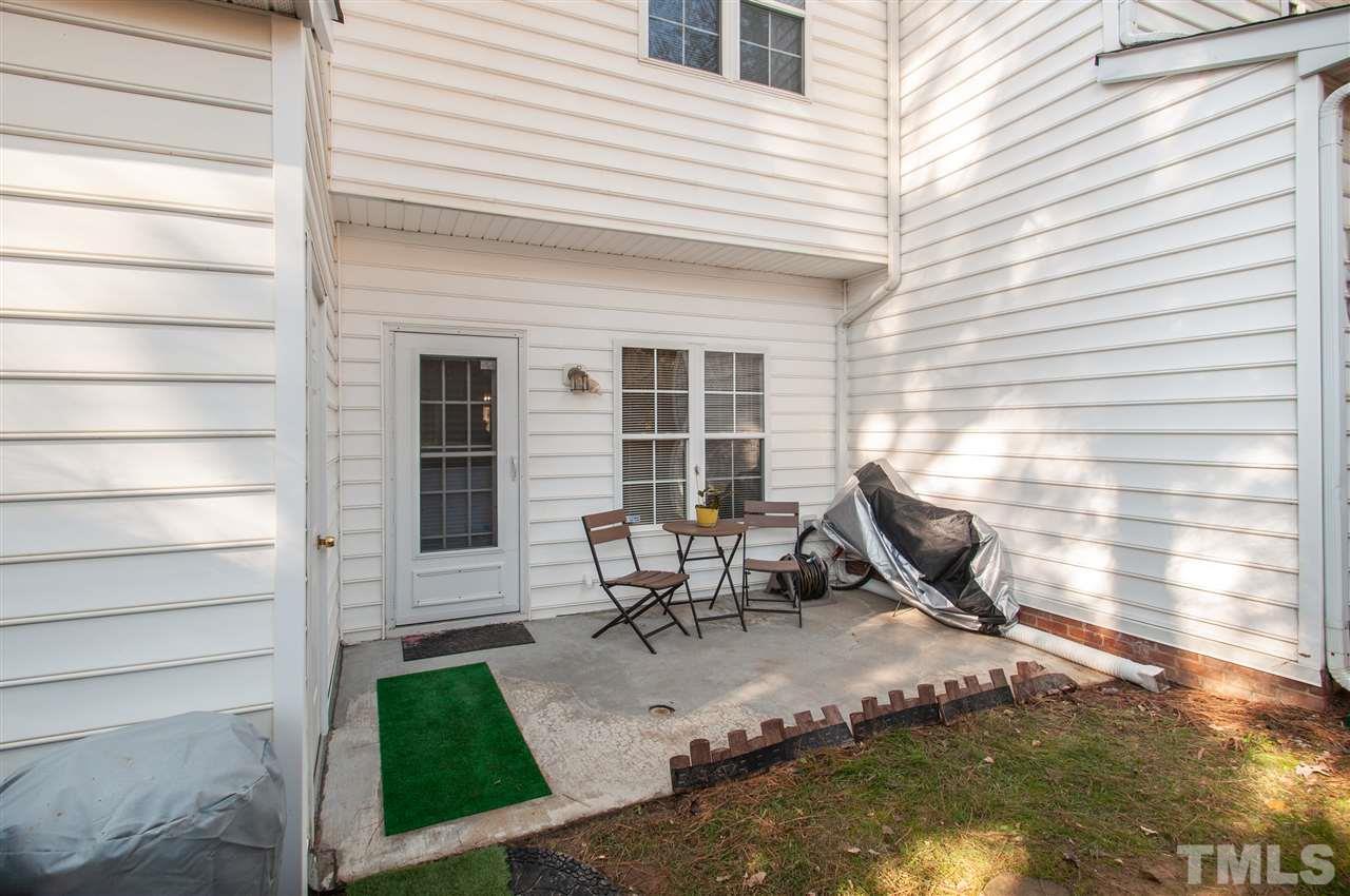 809 Genford Court Raleigh, NC 27609 - Photo 18 of 26 Gallery Image 18