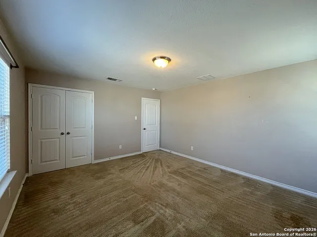 $2,400 | 6830 Foster Fields, Converse, TX 78109