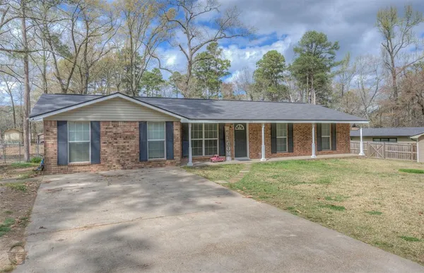 $207,500 | 123 Taylor Bend Street, Haughton, LA 71037