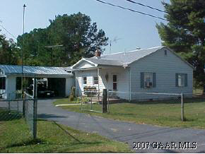 483 Dooms Crossing Road Waynesboro, VA 22980 - Photo 4 of 5 a front view of a house with a yard