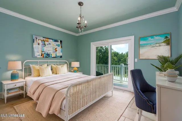 $675,000 | 253 South Lang Avenue, Long Beach, MS 39560