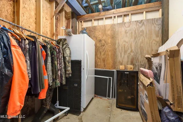 $675,000 | 253 South Lang Avenue, Long Beach, MS 39560