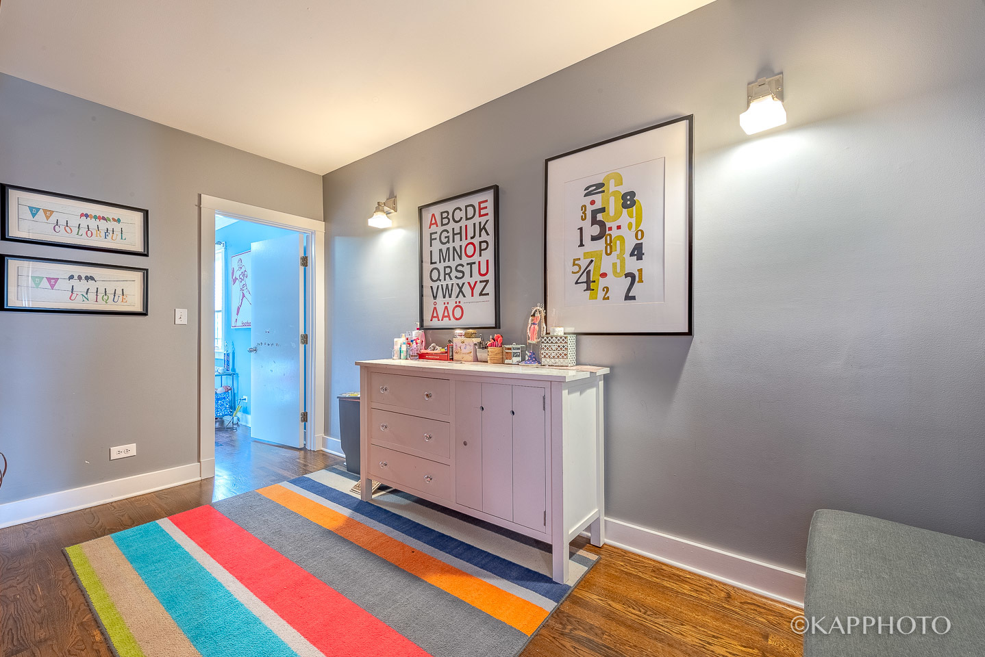 1 North Bishop Street, Unit 15 Chicago, IL 60607 - Photo 16 of 25 a bed room with a bed and a desk