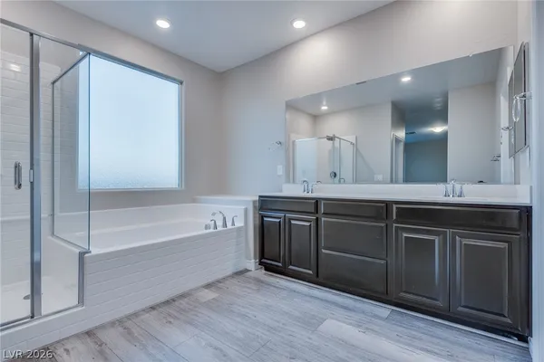 $3,200 | 10764 Maltese Falcon Avenue, Las Vegas, NV 89129