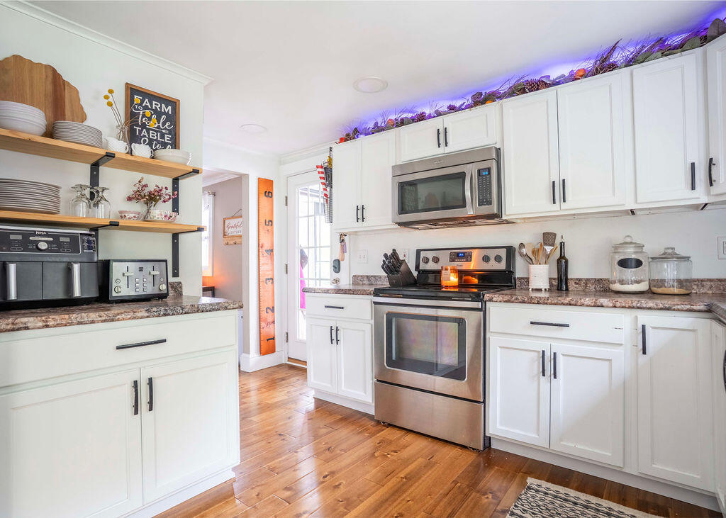 21 Old Belgrade Road Augusta, ME 04330 - Photo 15 of 42 Kitchen