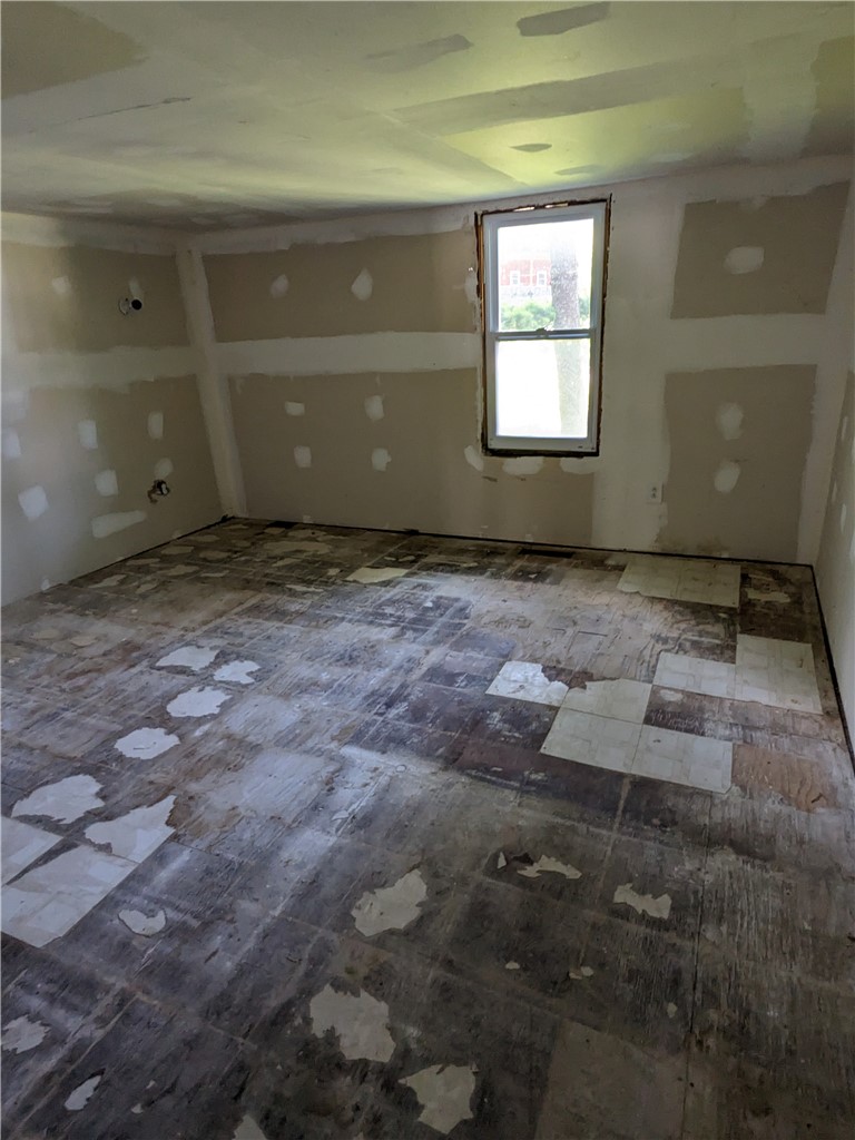 156 Water Street Perry, NY 14530 - Photo 5 of 10 main bedroom