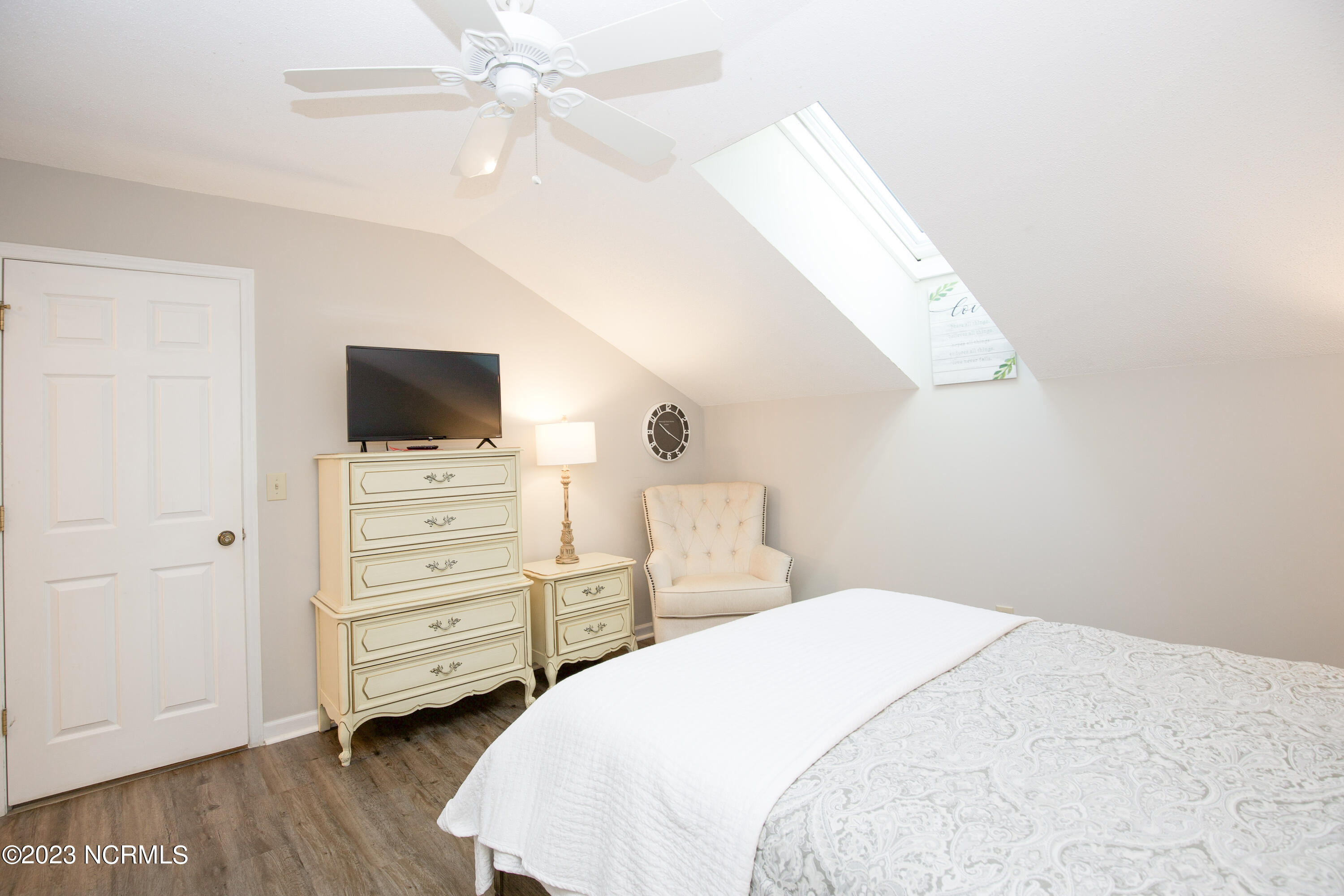 9265 Highway 15, Unit 7D Pinehurst, NC 28374 - Photo 21 of 42 Pinehurst Manor 7D-39