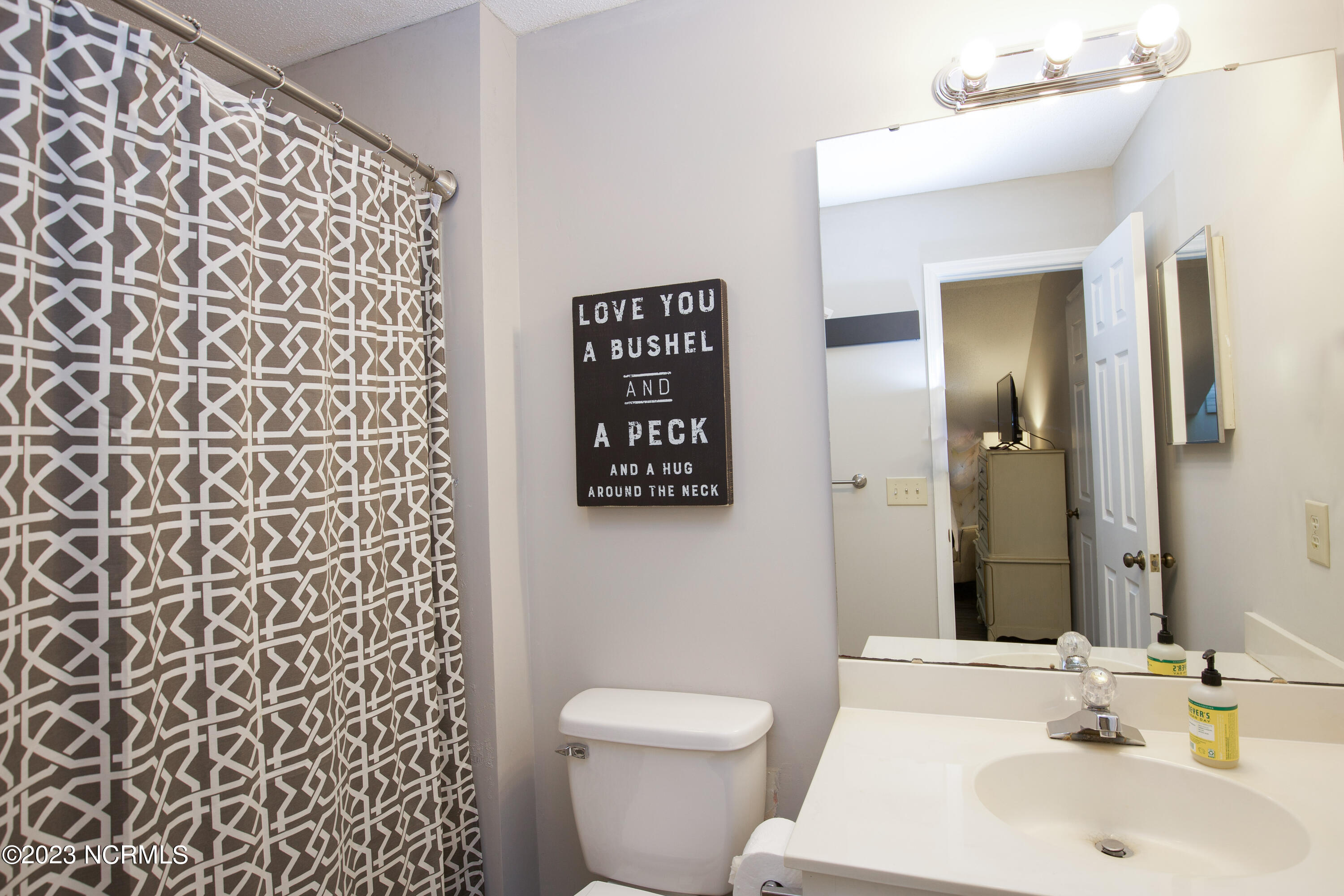 9265 Highway 15, Unit 7D Pinehurst, NC 28374 - Photo 37 of 42 Pinehurst Manor 7D-40