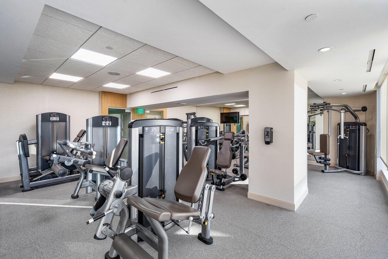 250 South Ocean Boulevard, Unit 4F Boca Raton, FL 33432 - Photo 44 of 45 a view of a room with gym equipment