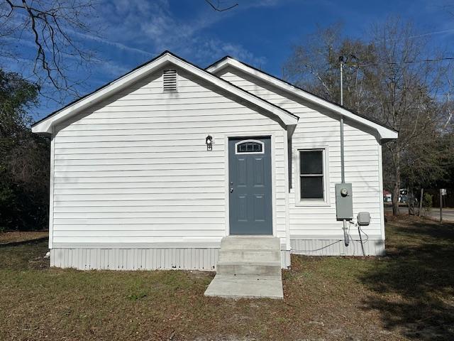 10 Earle Street Sumter, SC 29150 - Photo 8 of 10 Rear view