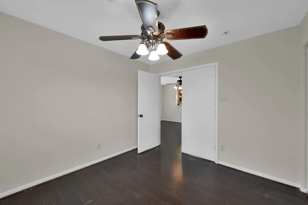 $1,795 | 24011 Pinecreek Point, Spring, TX 77373