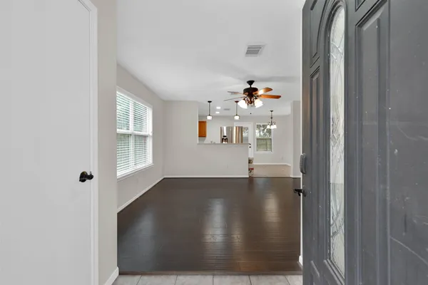 $1,795 | 24011 Pinecreek Point, Spring, TX 77373