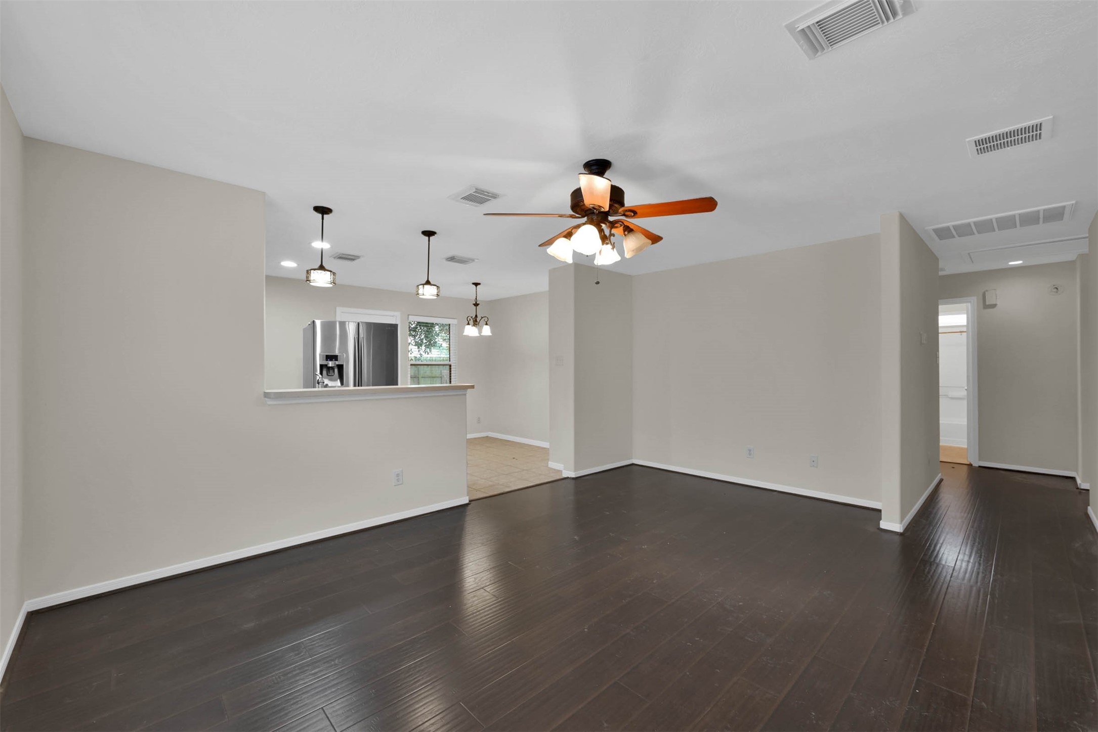 24011 Pinecreek Point Spring, TX 77373 - Photo 8 of 27