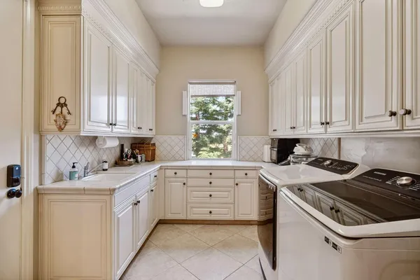 $1,775,000 | 21788 Brighton Crest Drive, Friant, CA 93626