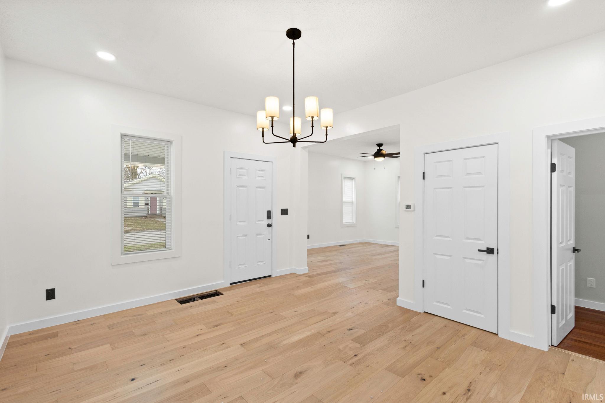 342 West 9th Street Auburn, IN 46706 - Photo 11 of 35